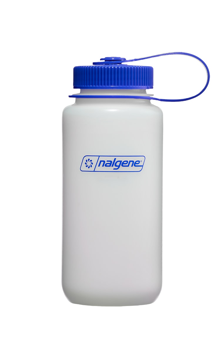 Nalgene product detail: 16oz Wide Mouth Ultralite Bottle I7 — 16oz Wide Mouth Ultralite Bottle