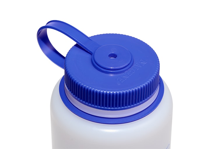 Nalgene product view: 32oz Wide Mouth Ultralite Bottle H7 — 32oz Wide Mouth Ultralite Bottle
